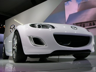 Illustration for article titled Mazda MX-5 Superlight Concept: Live Photos